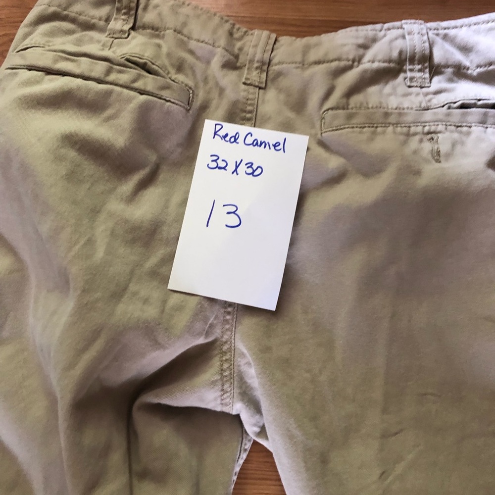 Men’s khakis